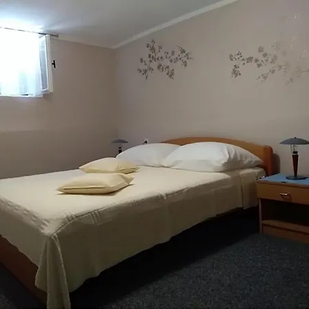 Apartman In With Terrace, Air Conditioning, Wi-fi Zadar