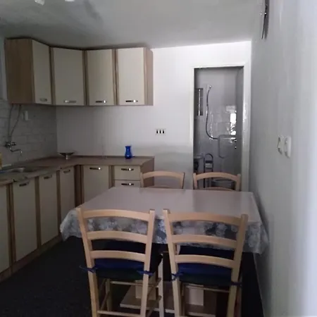 In With Terrace, Air Conditioning, Wi-fi Apartman Zadar